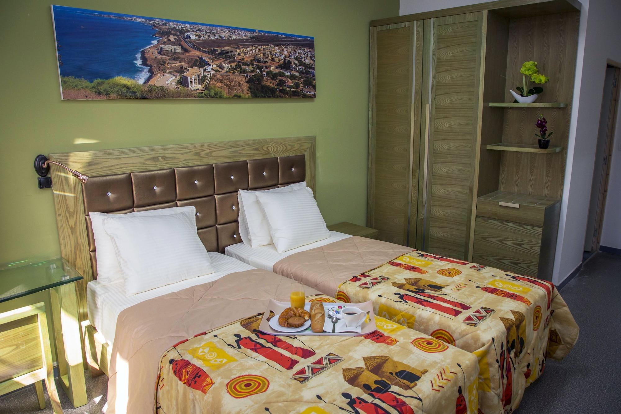 Wakola Hotel Fass Dakar Bagian luar foto
