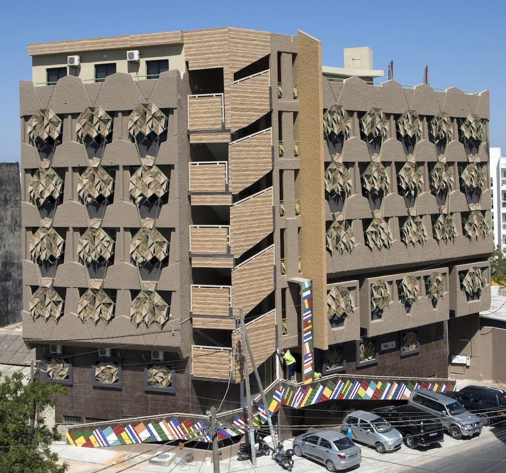 Wakola Hotel Fass Dakar Bagian luar foto