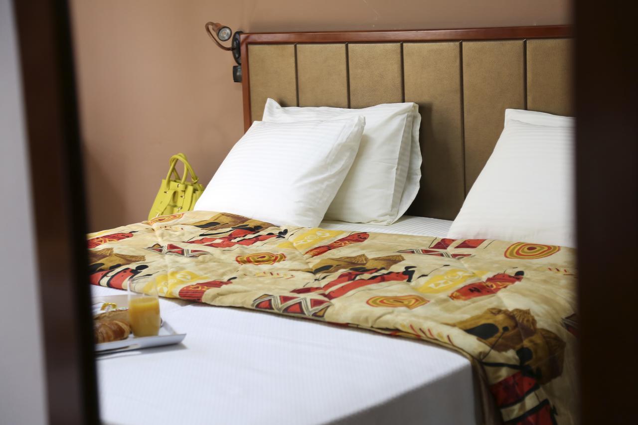 Wakola Hotel Fass Dakar Bagian luar foto